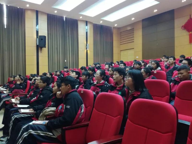 中印边境解放军最新动态揭秘，科技强军智能守卫边疆新进展