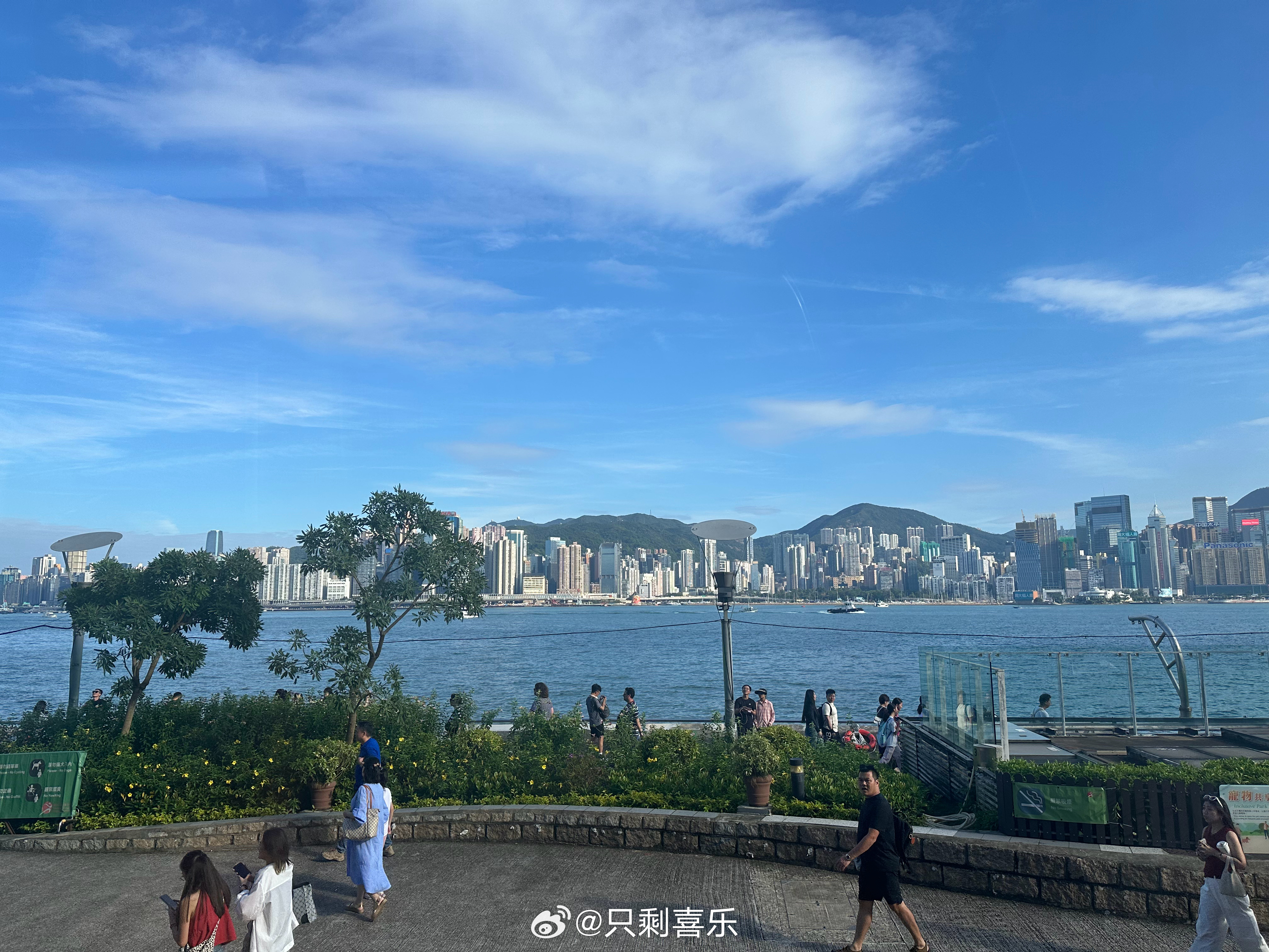 香港疫情最新动态下的自然之旅，寻找内心的宁静与乐趣