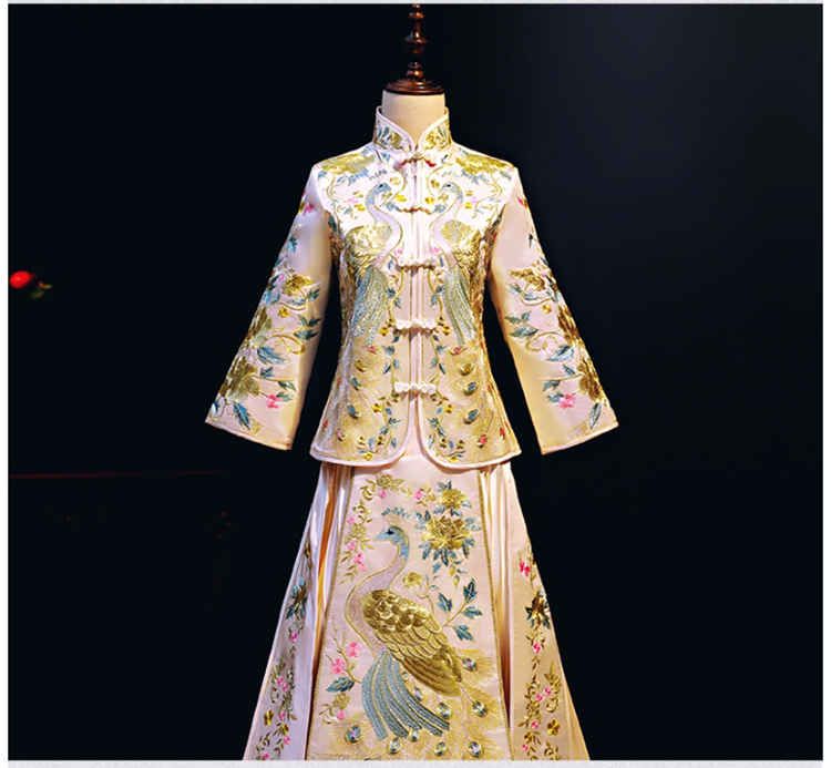探秘小巷宝藏，最新秀禾服款式亮相