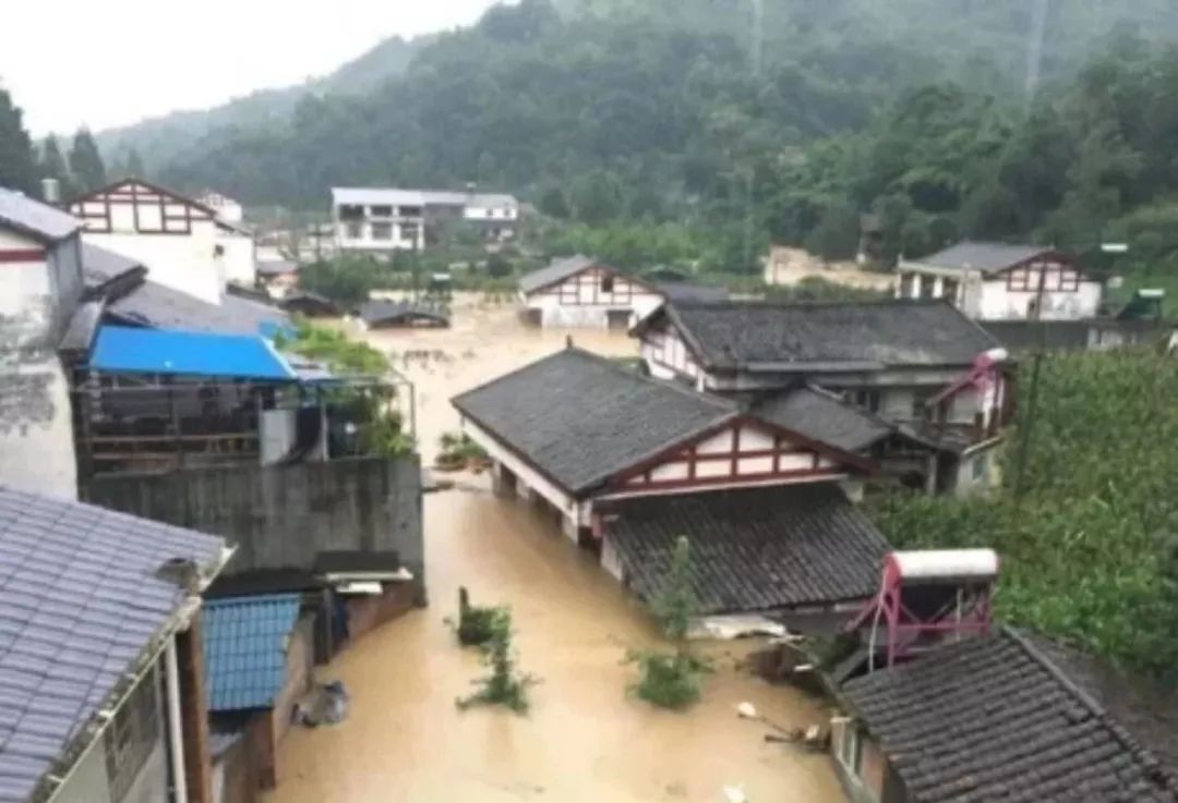 四川绵阳暴雨最新消息，自然洗礼中的内心平静之旅