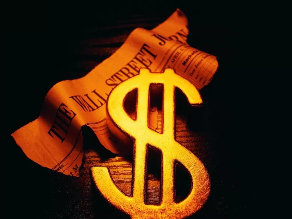 黄金最新款流金岁月，深度剖析背景、事件与地位