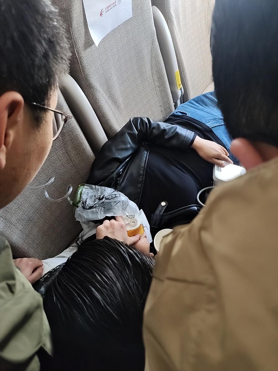 繁华都市的脉搏与活力涌动，最新上海新闻报道