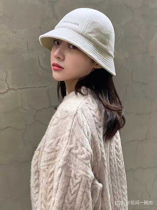 女款帽子最新款图片，选购指南与搭配技巧全解析
