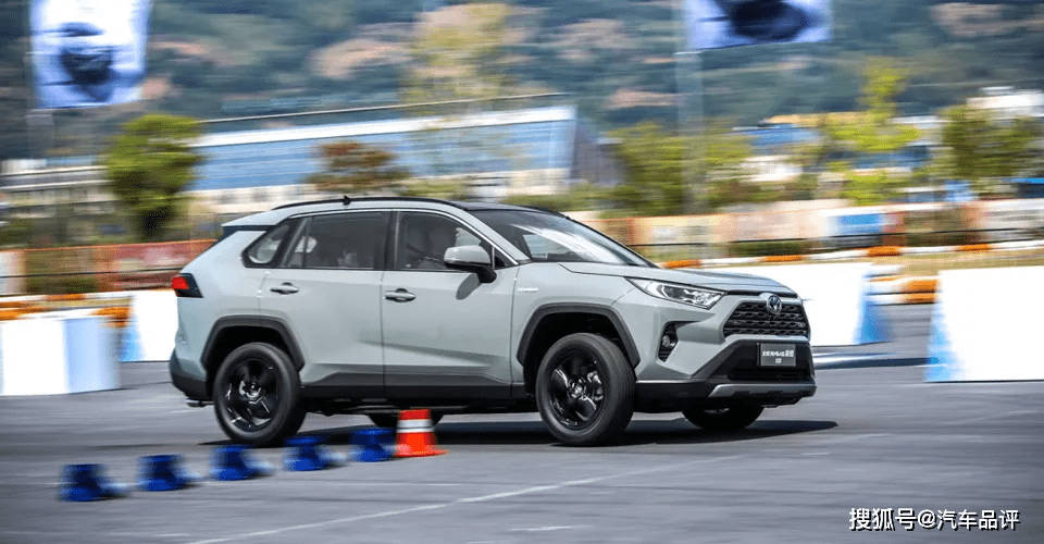 Rav4最新动态，与自然美景的邂逅，内心平和之旅启程
