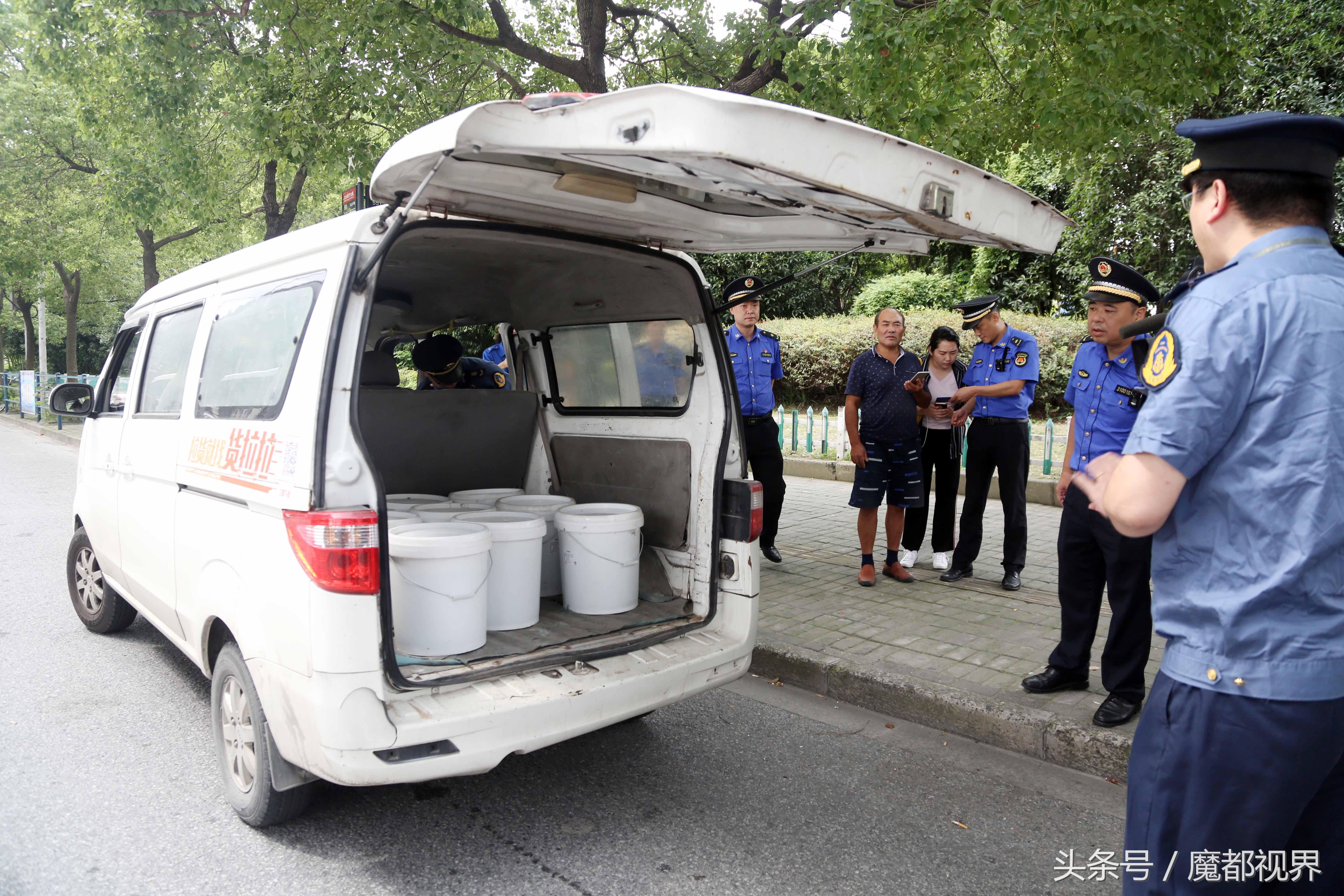 货拉拉最新版本全新体验揭秘，一键解决货运需求，开启智能物流新篇章！