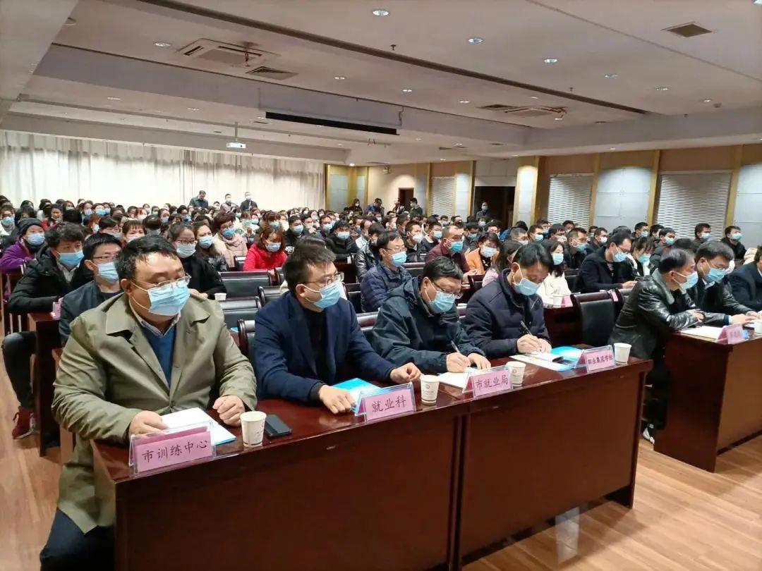 中国最新机器人，缔造温馨日常与友情纽带的新伙伴