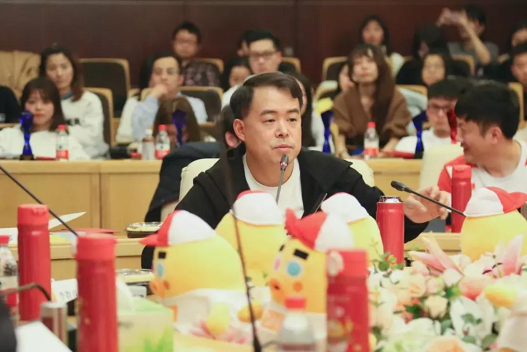 逆战最新辅助技术革新，时代背景下的影响与趋势